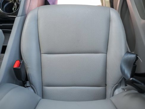 Used 2017 Honda Ridgeline RTL-E image 33