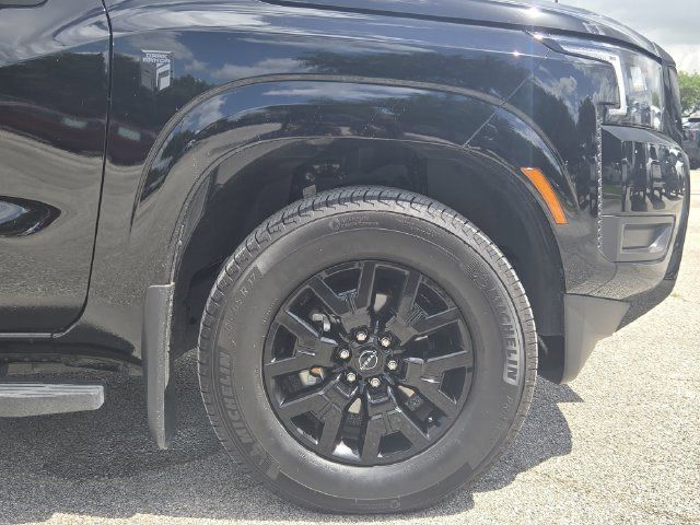 Used 2026 Nissan Frontier SV w/ SV Convenience Package RWD image 9
