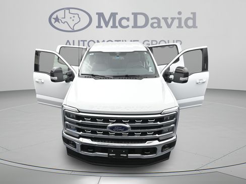 Used 2026 Ford F250 Lariat AWD/4WD image 42