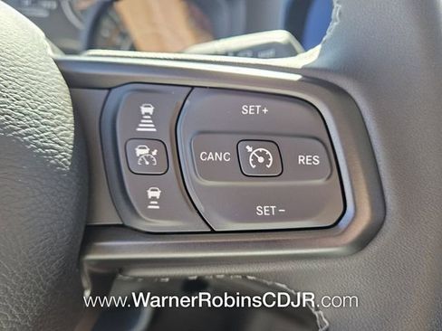 New 2025 Jeep Gladiator Sport image 26