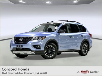 Used 2020 Nissan Pathfinder SL