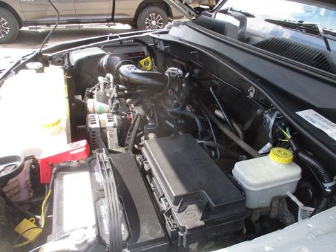 Used 2011 Jeep Liberty Sport AWD/4WD image 32
