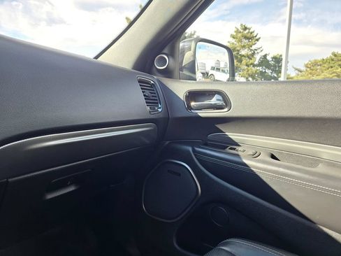 Used 2020 Dodge Durango R/T w/ Technology Group AWD/4WD image 30