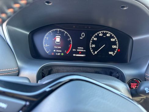 Used 2025 Honda HR-V Sport image 15