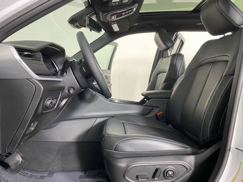 New 2026 Jeep Grand Cherokee Limited Reserve AWD/4WD image 9