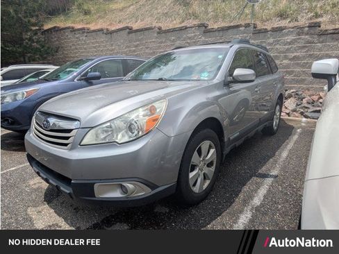 Used 2011 Subaru Outback 2.5i Premium AWD/4WD image 1