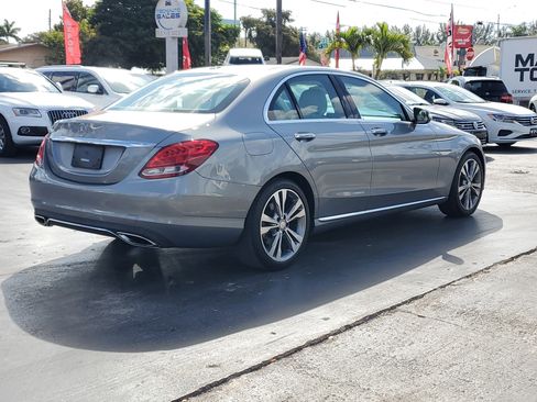Used 2015 Mercedes-Benz C 300 Sedan image 6