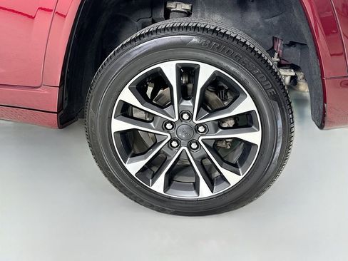 Used 2023 Jeep Grand Cherokee Overland w/ Luxury Tech Group IV image 37