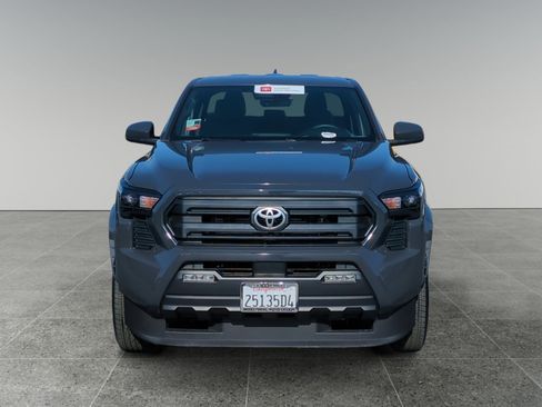 Used 2025 Toyota Tacoma SR5 RWD image 8