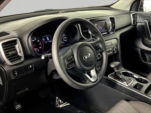 Used 2017 Kia Sportage LX FWD image 17