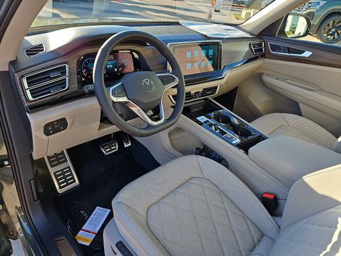 New 2026 Volkswagen Atlas SEL Premium R-Line image 14