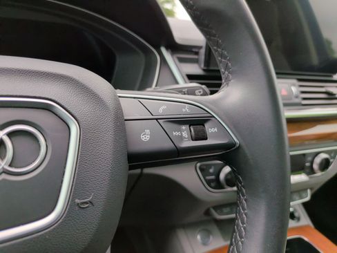 Used 2022 Audi Q5 2.0T Premium Plus image 23