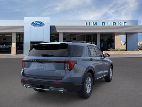 New 2025 Ford Explorer Active w/ Active Comfort Package image 8