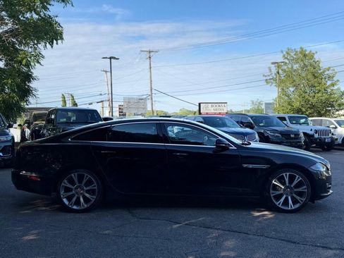Used 2019 Jaguar XJ L Portfolio image 7