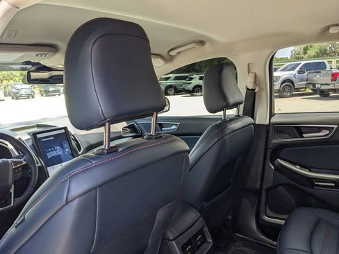 Used 2022 Ford Edge SEL w/ Sport Appearance Package AWD/4WD image 19