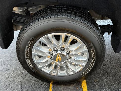 Used 2022 Chevrolet Silverado 2500 High Country image 7