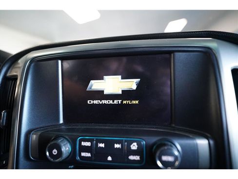 Used 2018 Chevrolet Silverado 1500 LT w/ Texas Edition RWD image 22