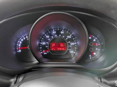 Used 2018 Kia Soul + FWD image 27