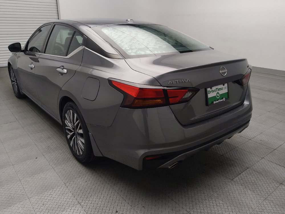 Used 2024 Nissan Altima 2.5 SV w/ SV Premium Package FWD image 5