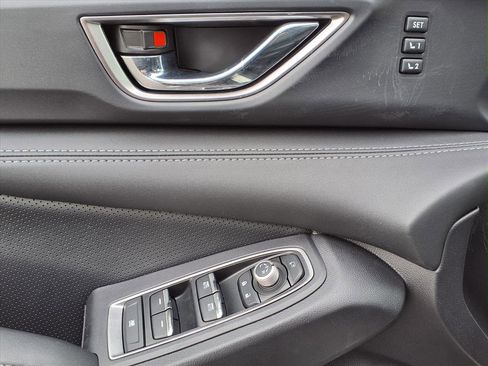 Certified 2024 Subaru Ascent Limited w/ Technology Package image 19