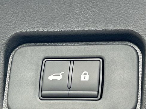 New 2026 Nissan Rogue SV AWD/4WD image 13