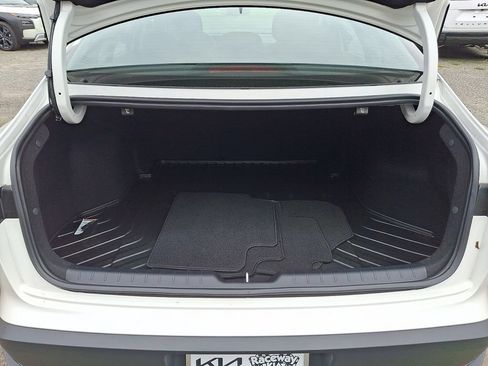Certified 2025 Kia K4 FWD image 28