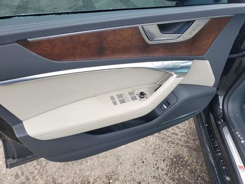 Used 2022 Audi Q7 3.0T Premium Plus w/ Premium Plus Package image 45