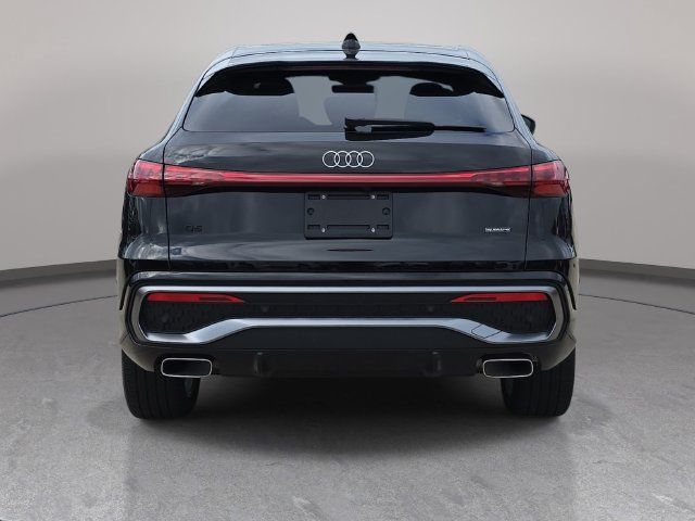 Used 2025 Audi Q5 Premium Plus w/ Premium Plus AWD/4WD image 7