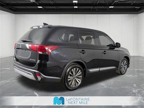 Used 2019 Mitsubishi Outlander ES image 5