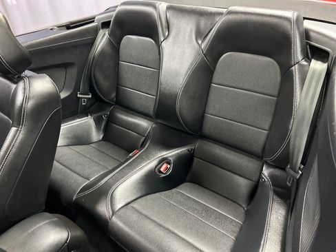 Used 2021 Ford Mustang Premium image 22