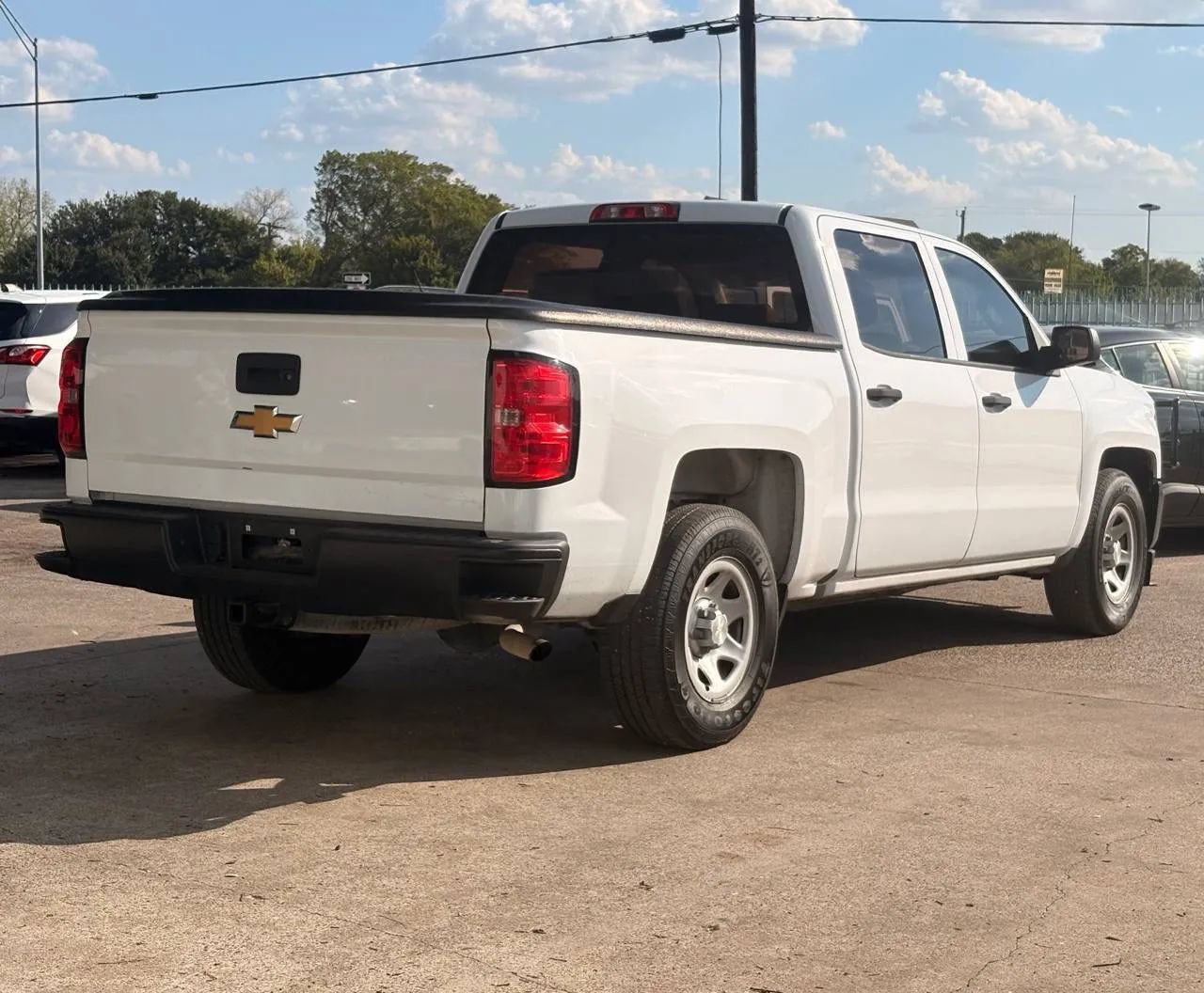 Used 2017 Chevrolet Silverado 1500 W/T w/ Special Service Package RWD image 3