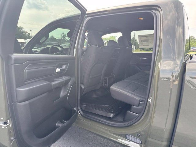 New 2026 RAM 1500 Warlock AWD/4WD image 36