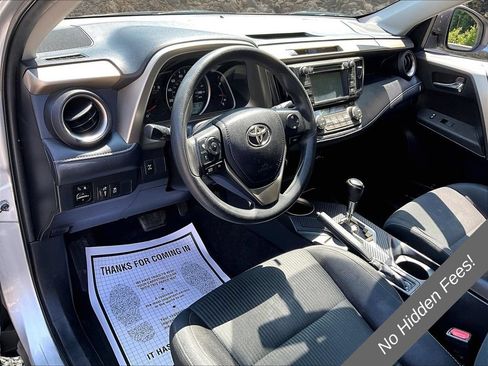Used 2014 Toyota RAV4 XLE AWD/4WD image 12
