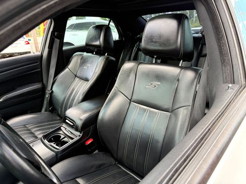 Used 2013 Chrysler 300 S image 80
