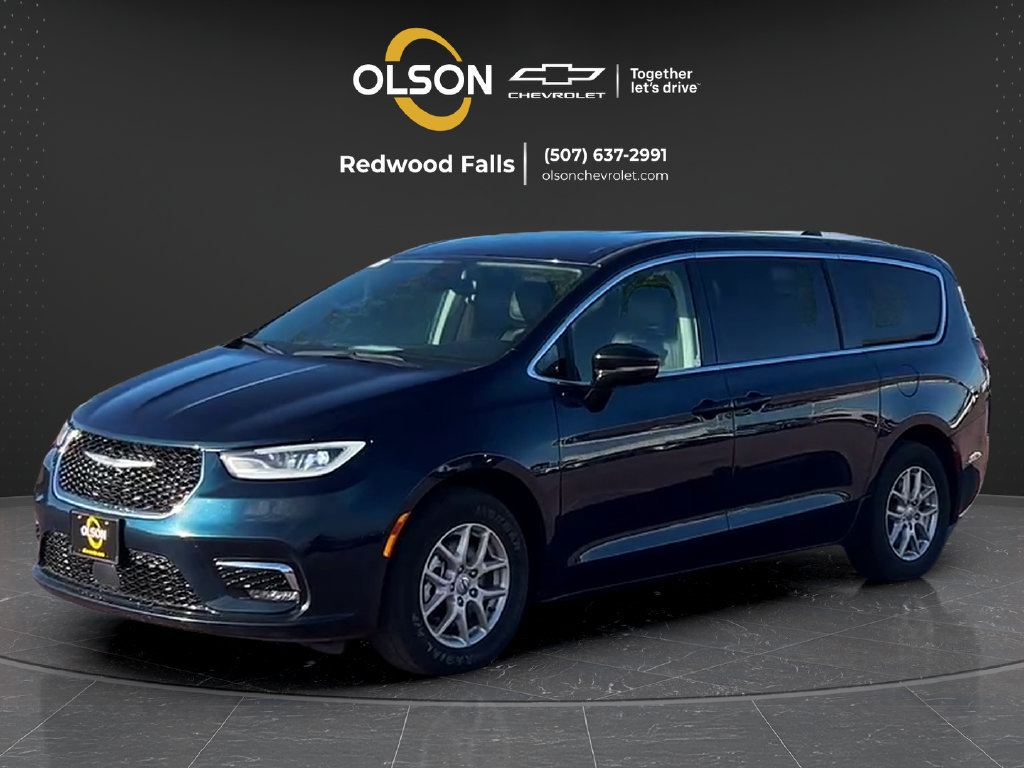 Used 2024 Chrysler Pacifica Touring-L FWD image 1