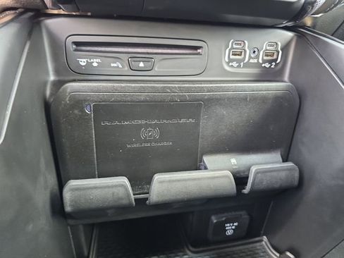 Used 2019 RAM 1500 Limited RWD image 21