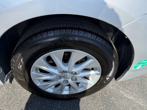 Used 2013 Toyota Prius Prime Plug-In Hybrid FWD image 17