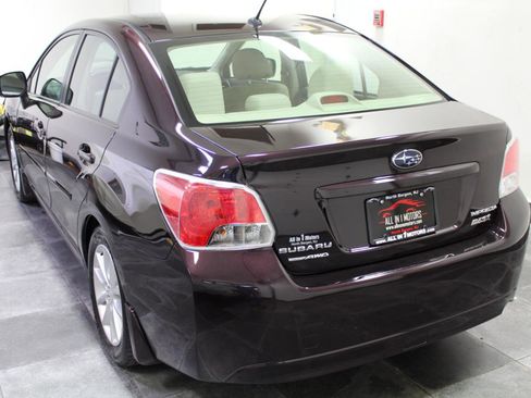 Used 2012 Subaru Impreza 2.0i Premium w/ All-Weather Pkg AWD/4WD image 4