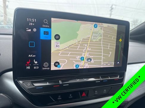 Certified 2022 Volkswagen ID.4 Pro S image 18