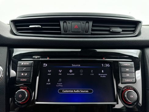 Used 2019 Nissan Rogue SV AWD/4WD image 20