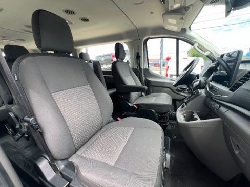 Used 2022 Ford Transit 350 XLT RWD image 21