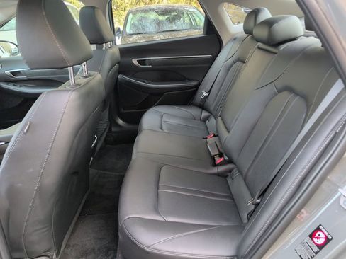 Used 2023 Hyundai Sonata Limited w/ Cargo Package image 27