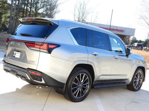 Used 2023 Lexus LX 600 F Sport image 23