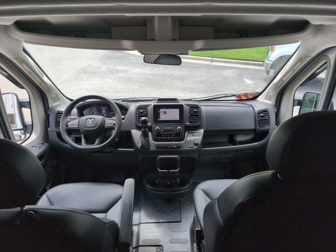 Used 2022 RAM ProMaster 2500 w/ Convenience Group FWD image 27