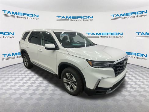 New 2025 Honda Pilot EX-L image 7