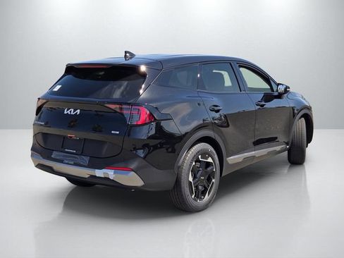 New 2027 Kia Sportage S FWD image 4