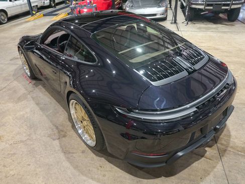 Used 2025 Porsche 911 GTS image 16