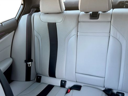 Used 2020 BMW M5 w/ Executive Package image 16