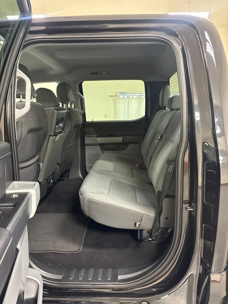 Used 2025 Ford F150 XLT w/ Equipment Group 301A Standard AWD/4WD image 17