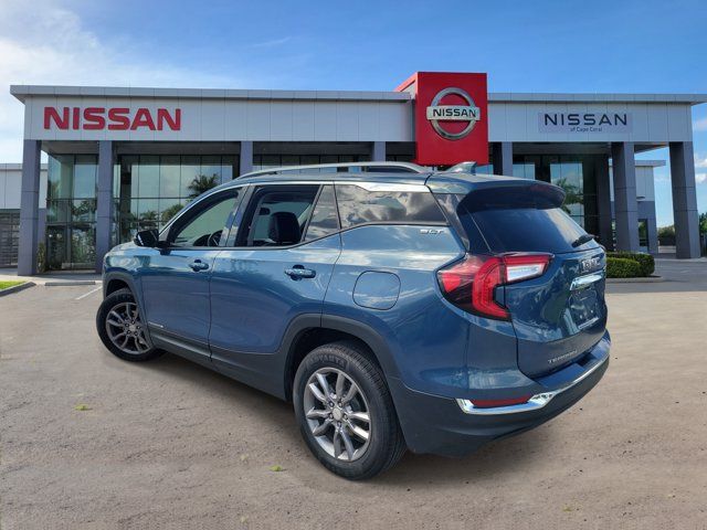 Used 2024 GMC Terrain SLT FWD image 5